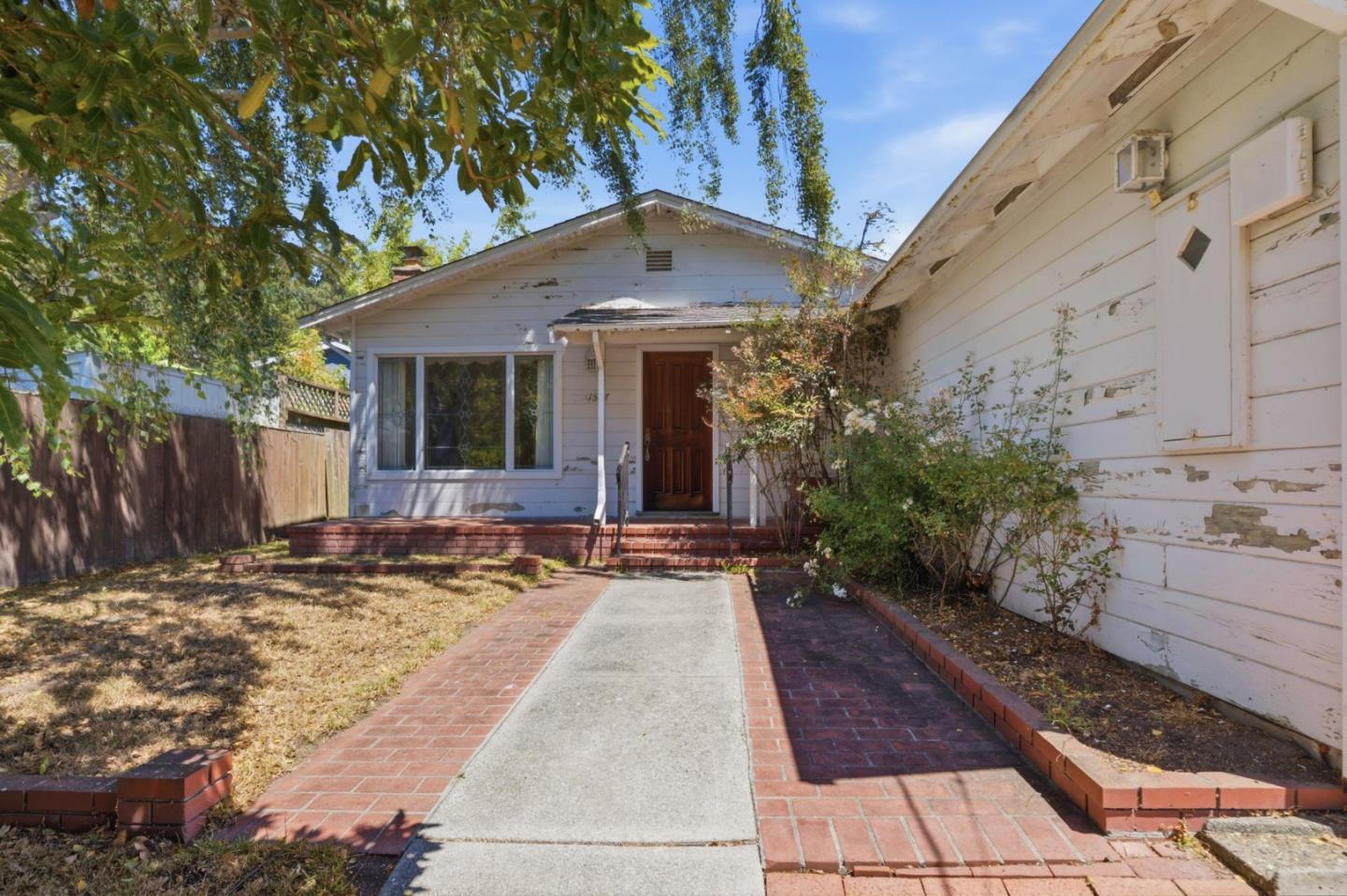 1527 Madeira Drive — photo