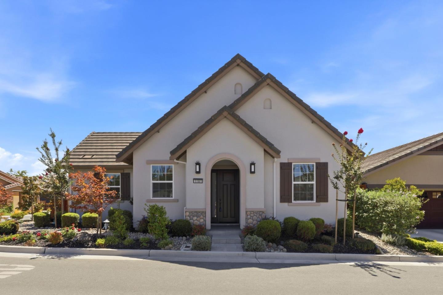 1181 Mcclellan Street — photo