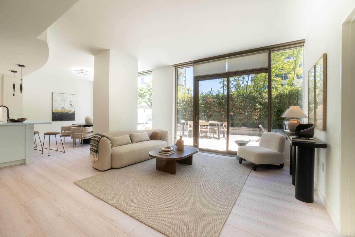 38 N Almaden Boulevard — photo