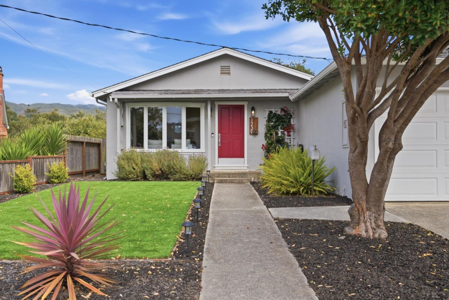 1239 Galvez Drive — photo