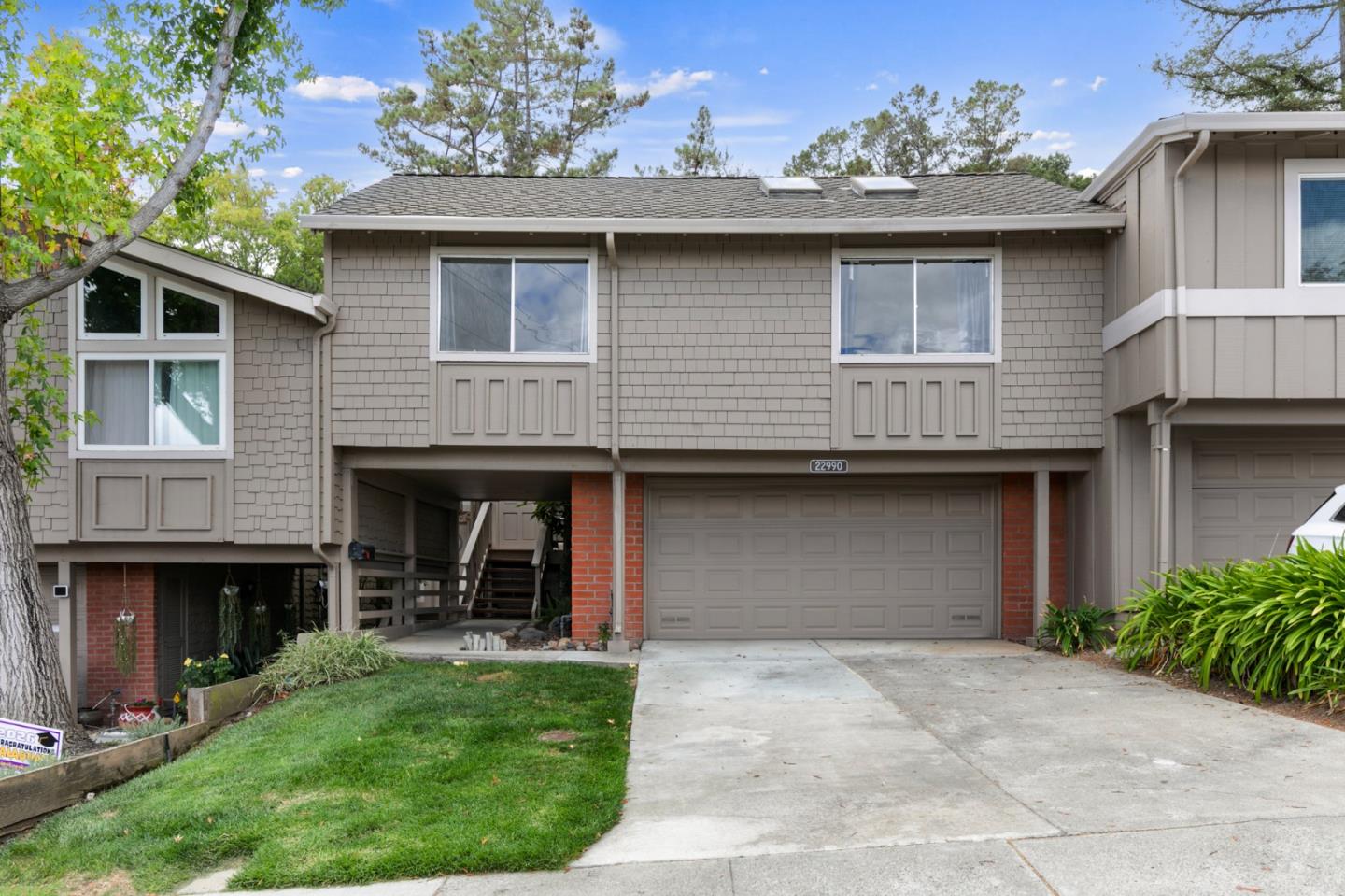 22990 Cricket Hill Road — photo