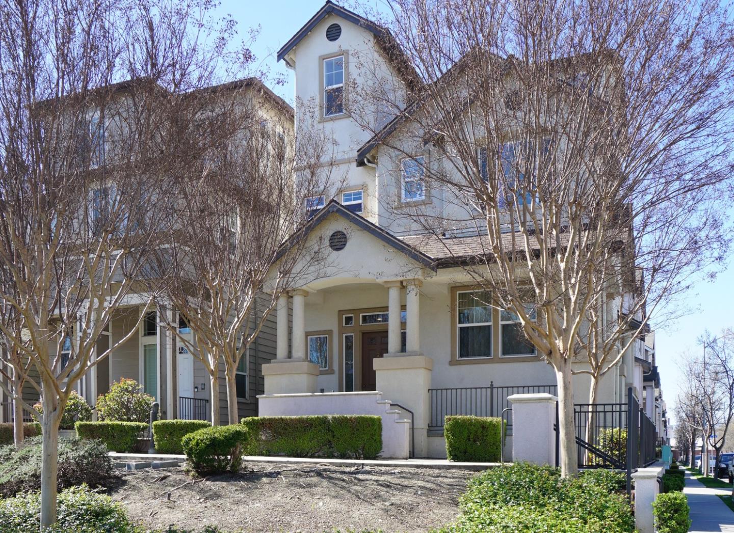 1710 Salamoni Court — photo