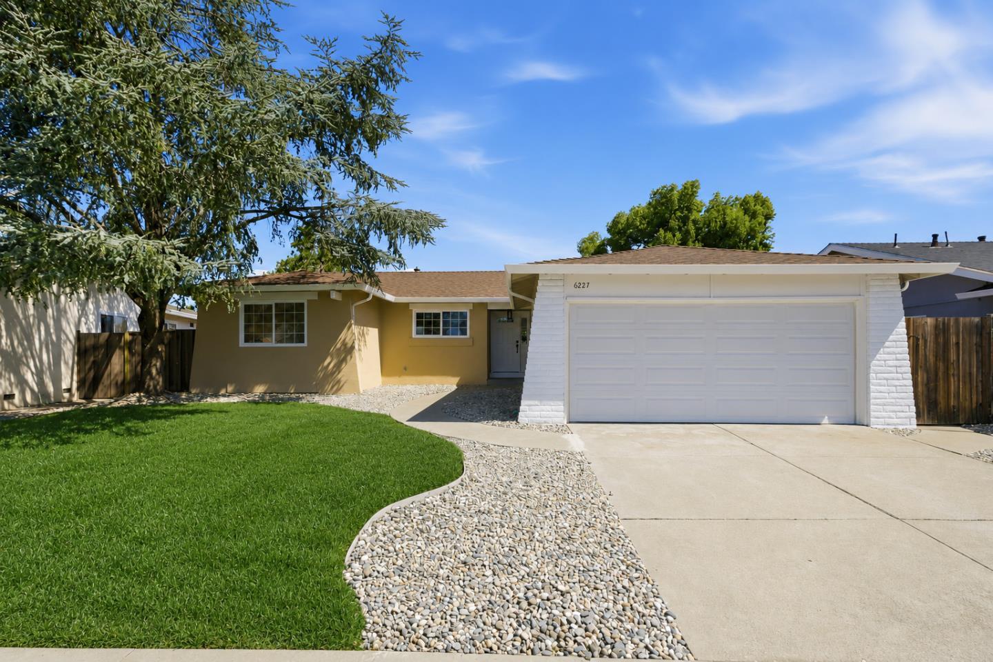 6227 Gibson Court — photo