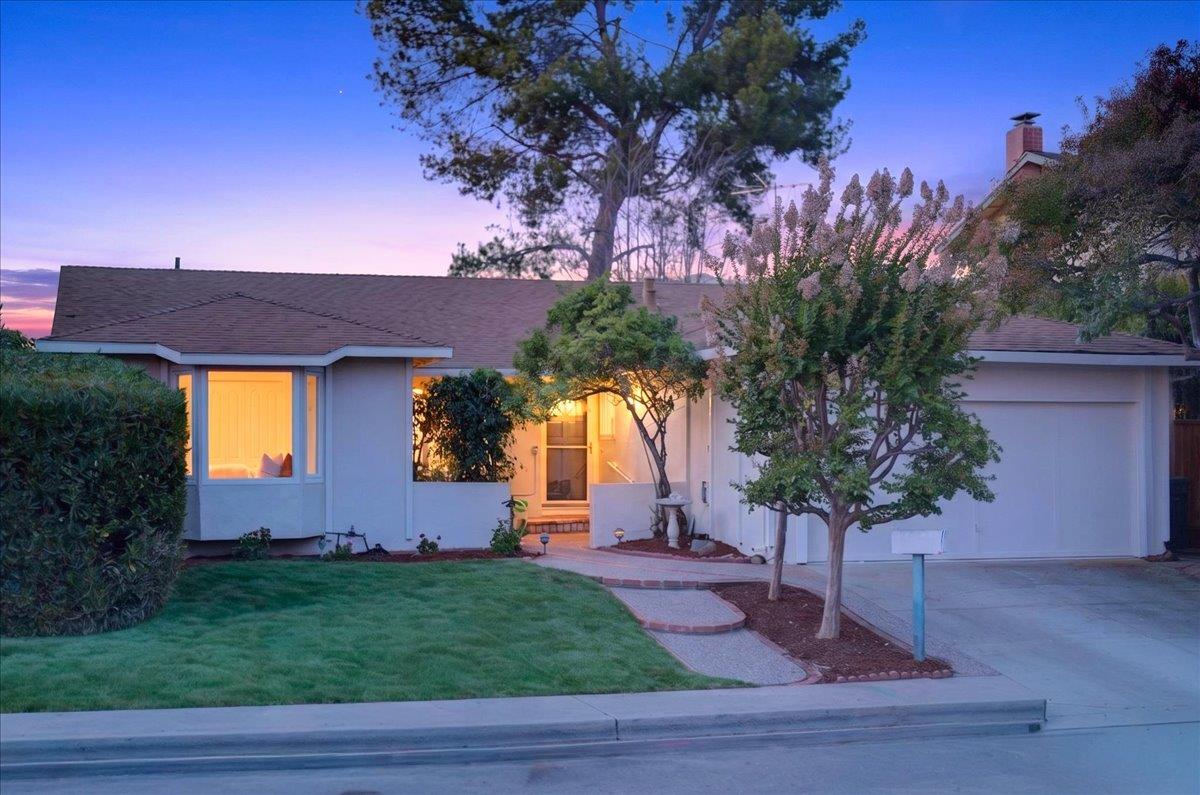 1735 Tahoe Drive — photo