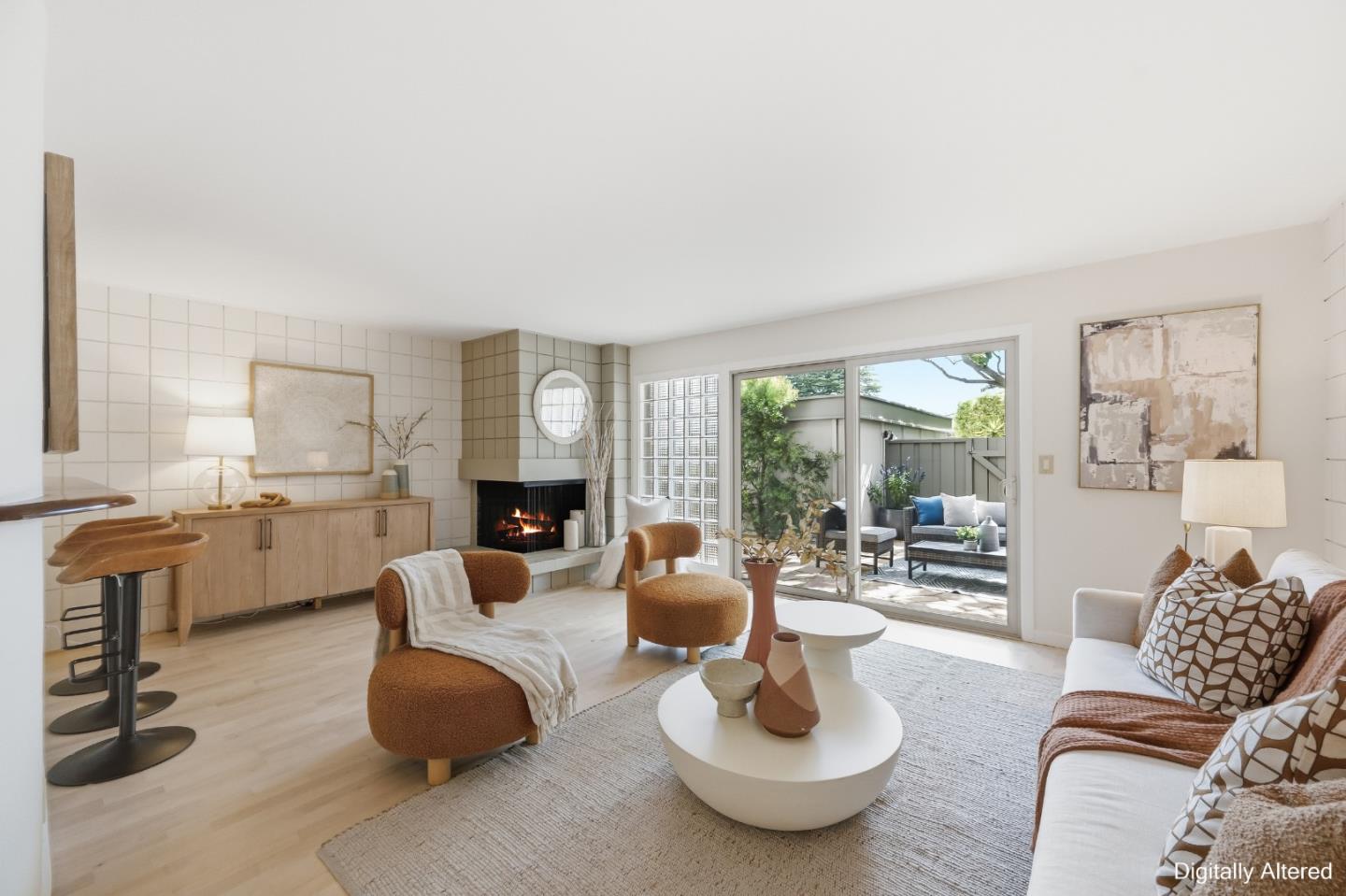 30 Los Altos Square — photo
