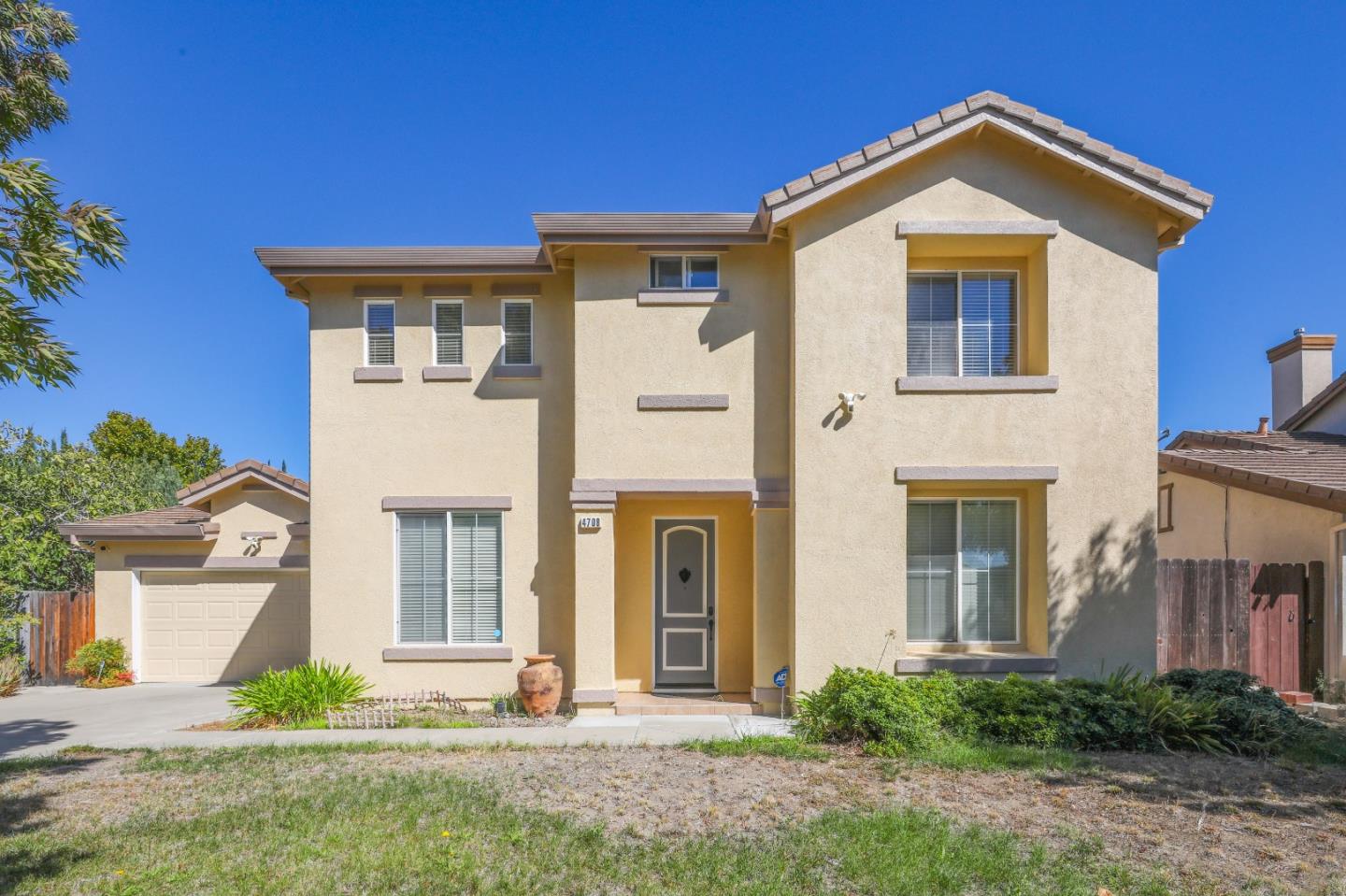 4708 Shetland Court — photo