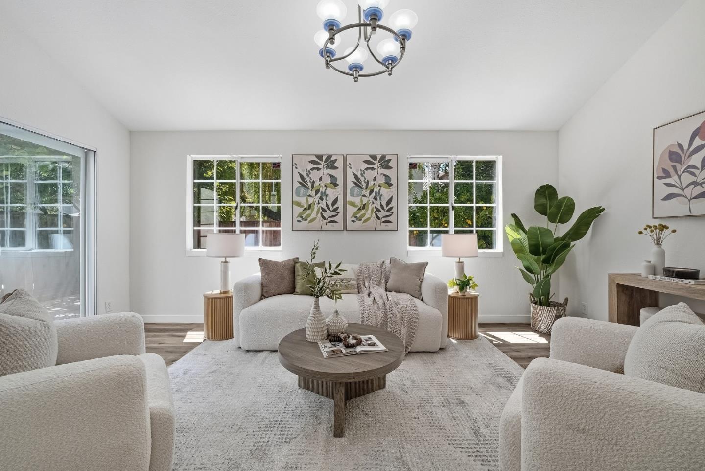 1287 Thorn Valley Court — photo