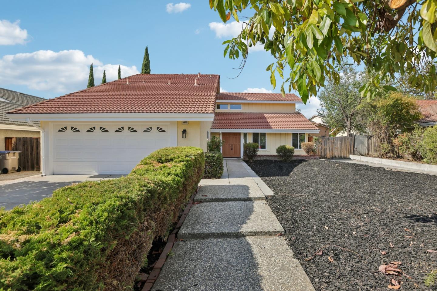 3405 Cedardale Drive — photo