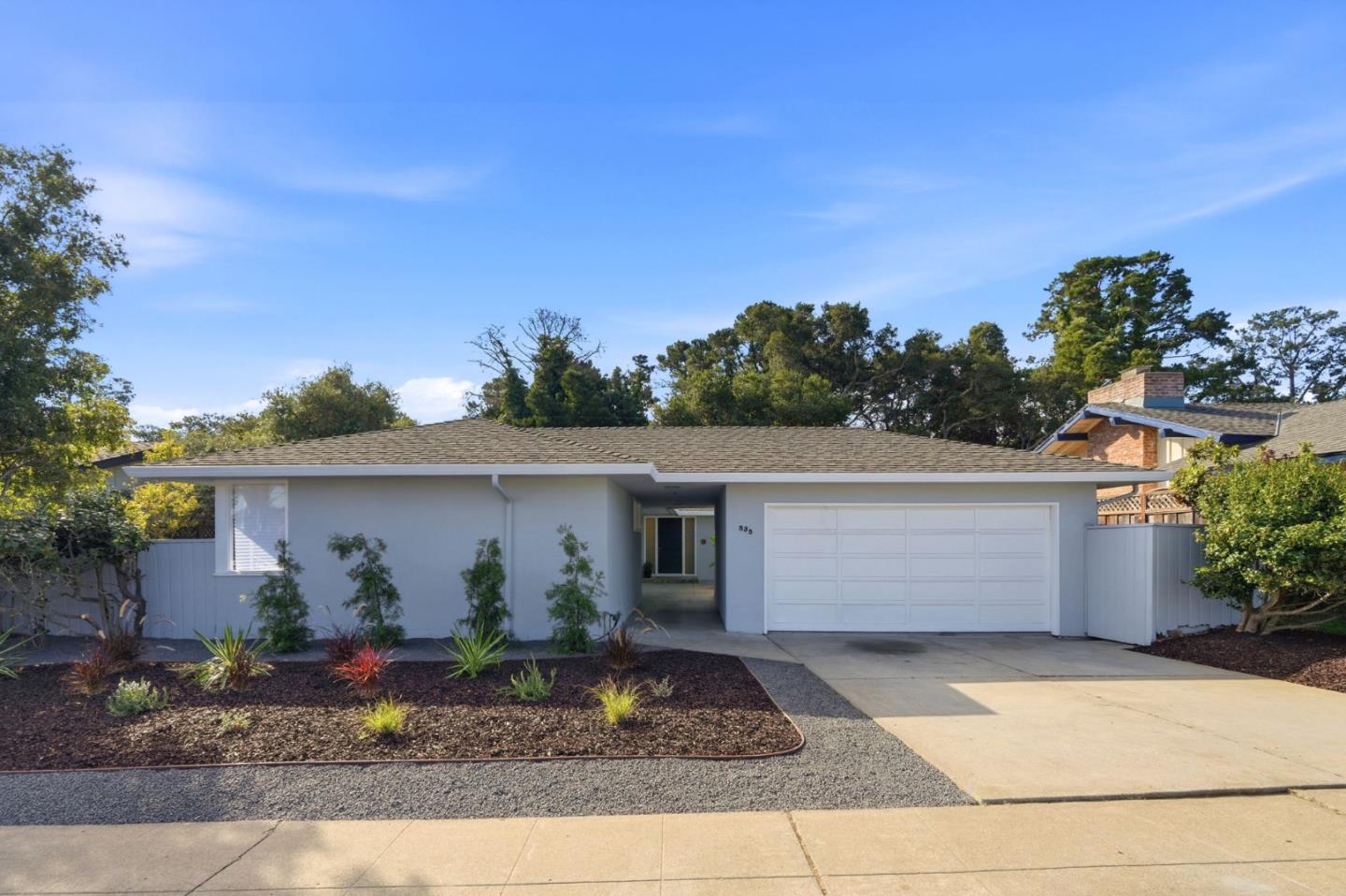 535 W Hillsdale Boulevard — photo