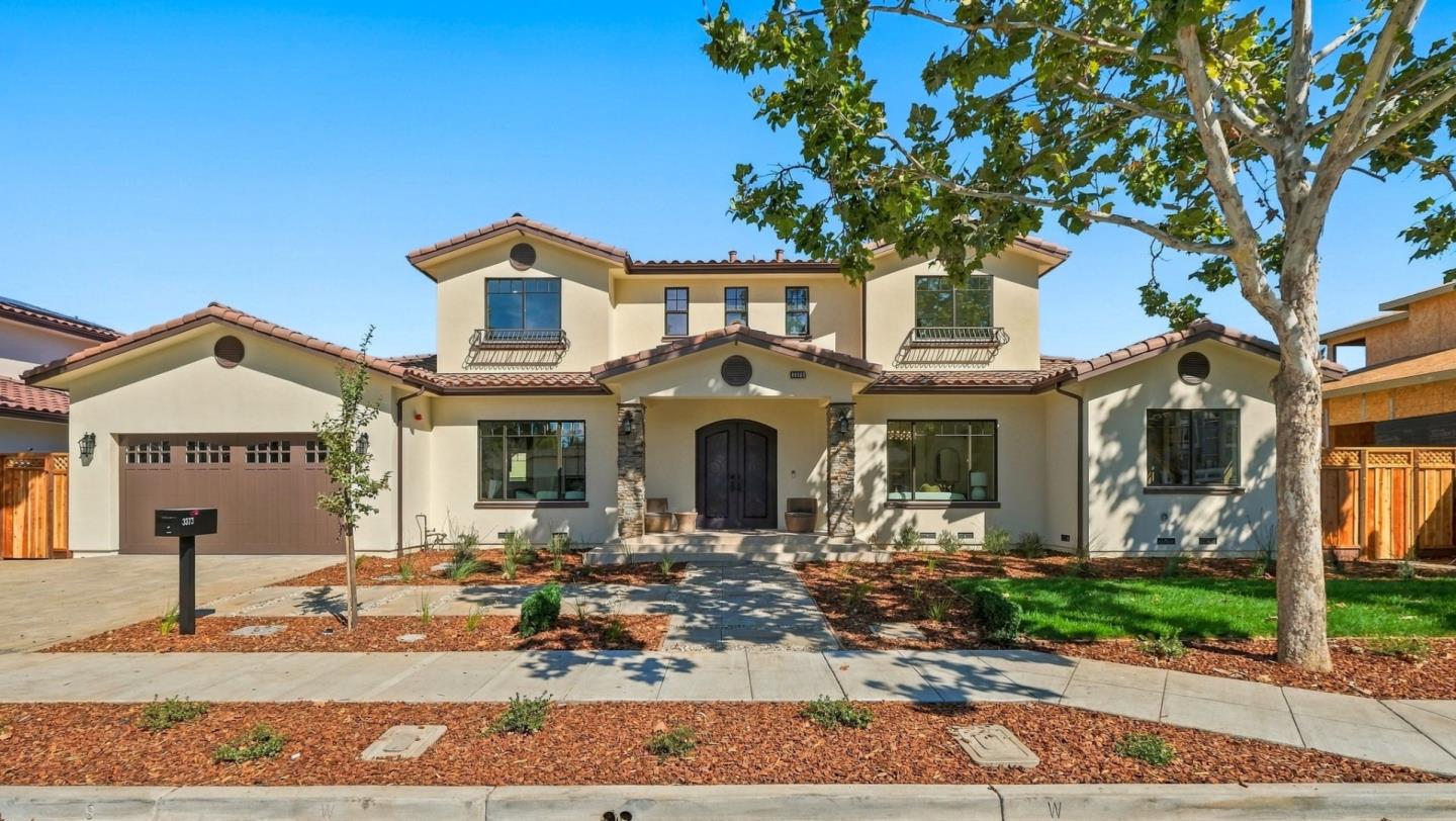 3373 Beaumont Square — photo