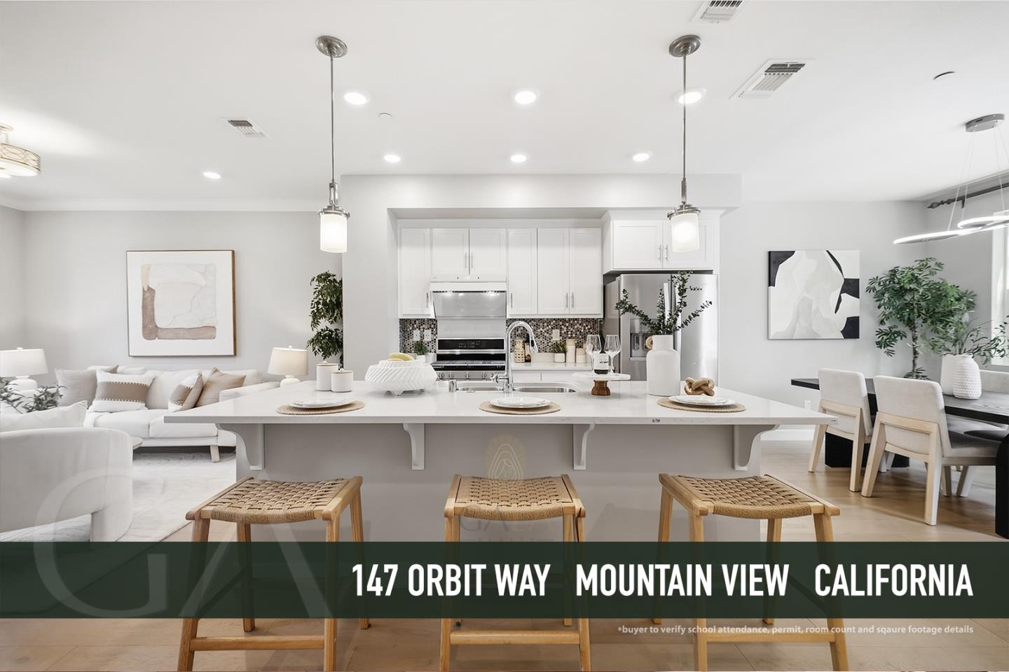 147 Orbit Way — photo