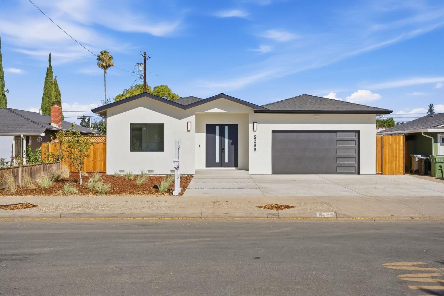 5088 Emiline Drive — photo