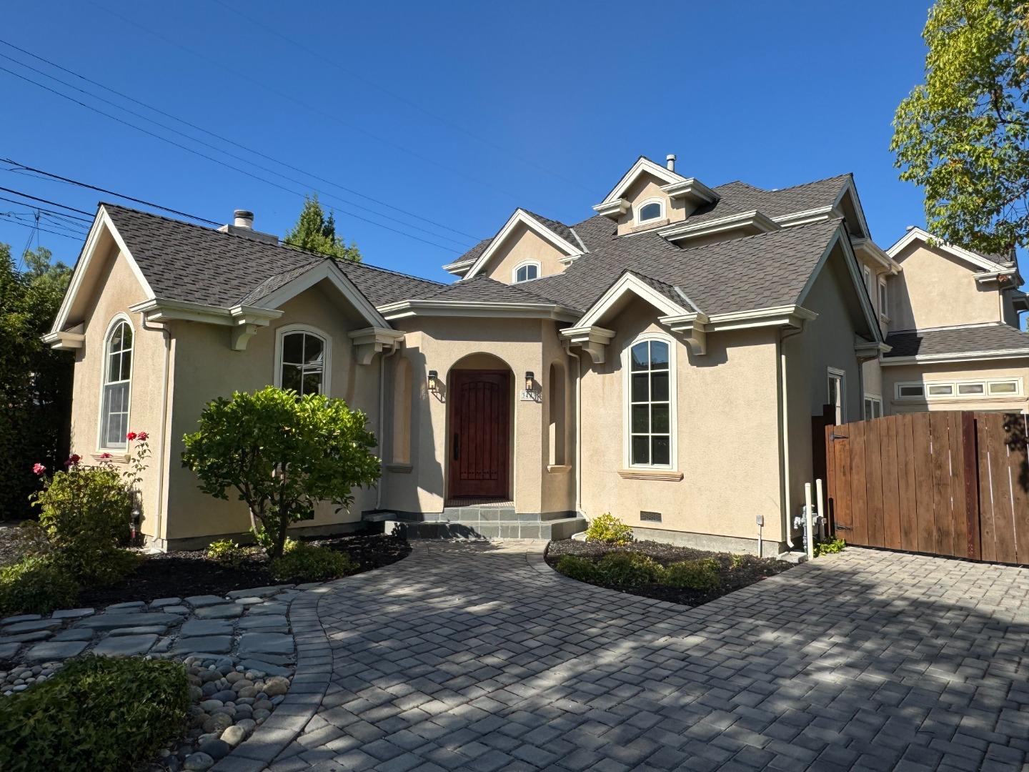 3423 Ashton Court — photo