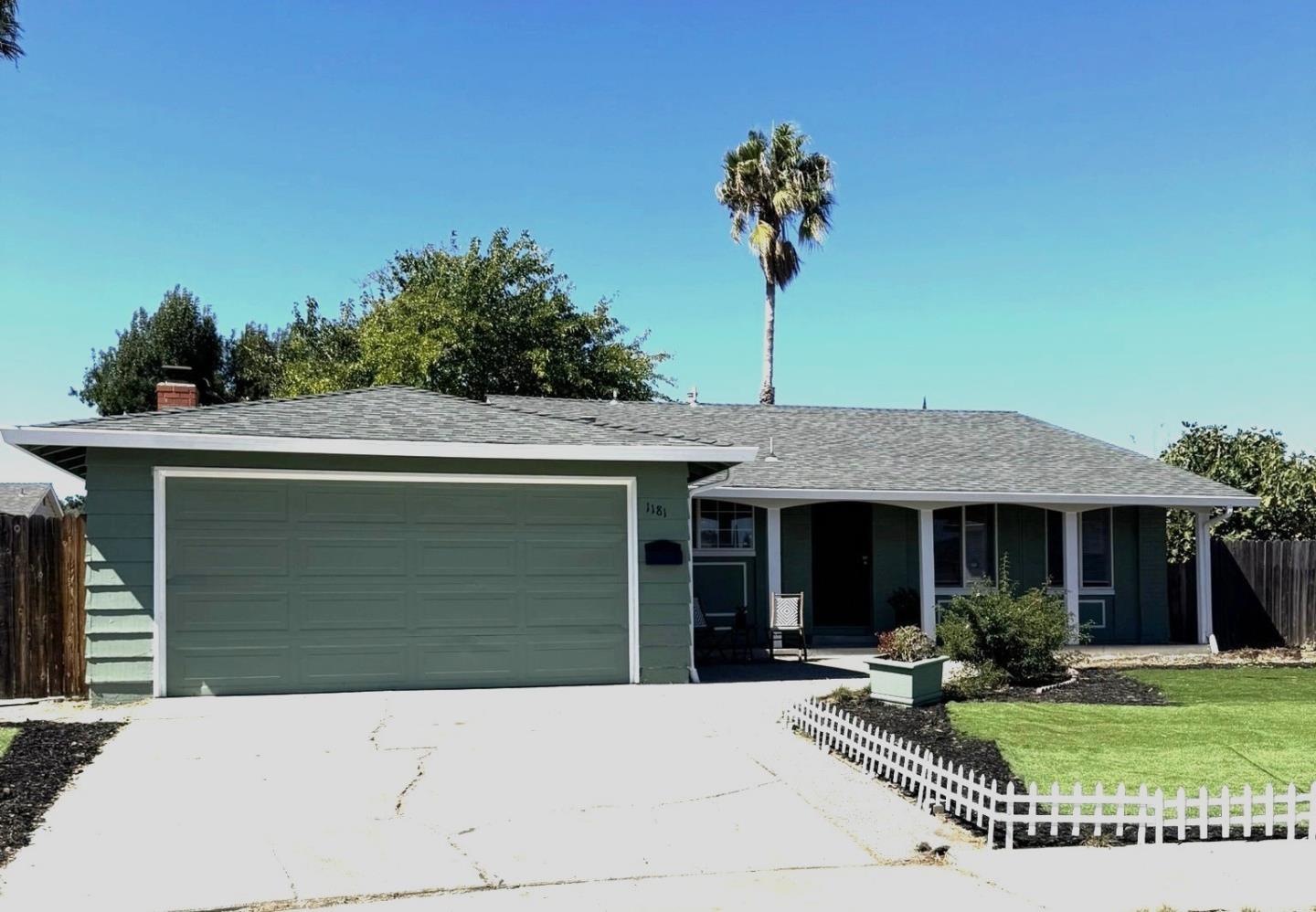 1181 Coad Court — photo