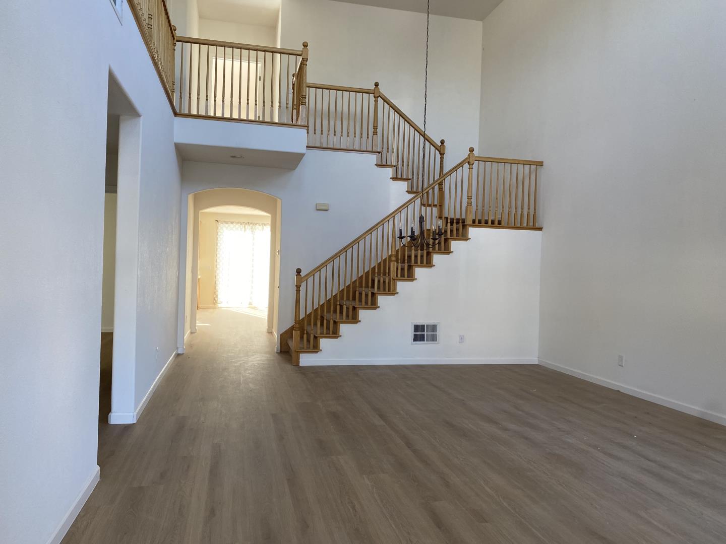 Home in Patterson, CA 95363 — photo 3
