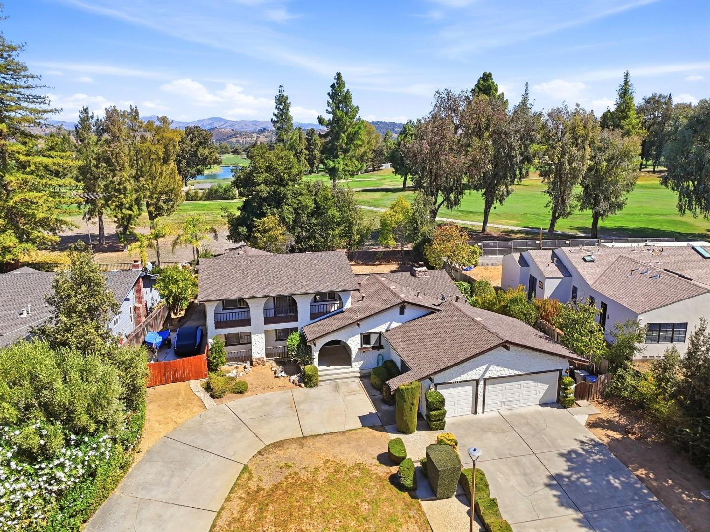 1306 Hillcrest Drive — photo