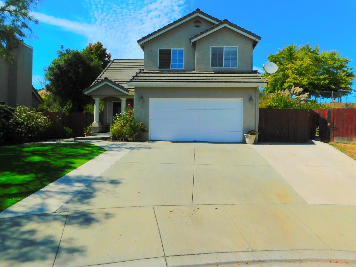 147 Willowcreek Street — photo