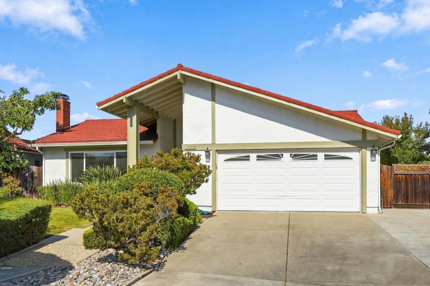 1309 Dentwood Drive — photo