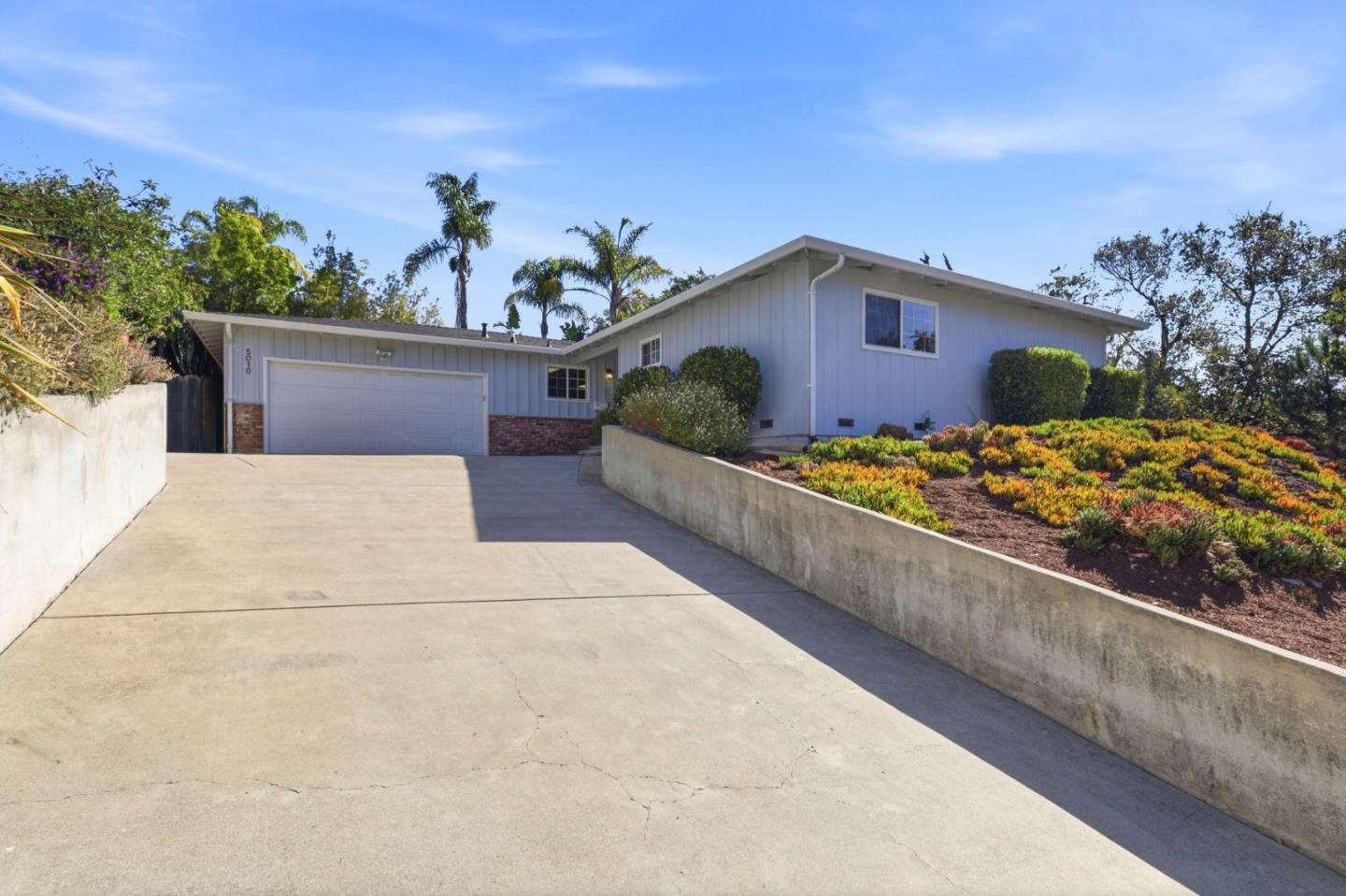 5010 Thurber Lane — photo
