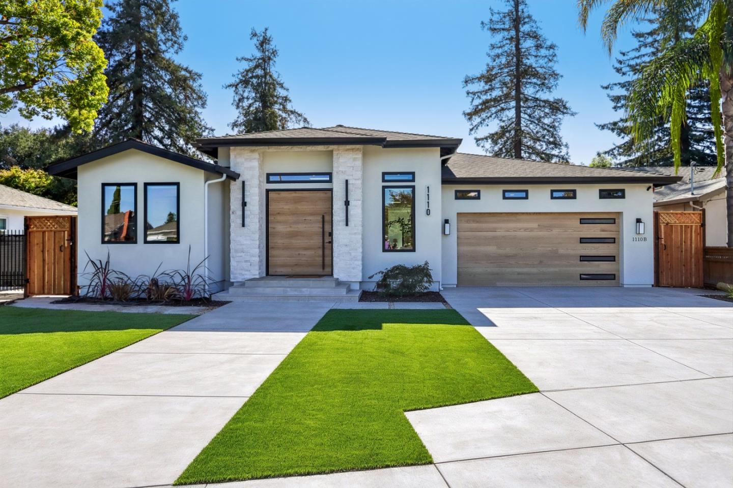 1110 Ridgeley Drive — photo