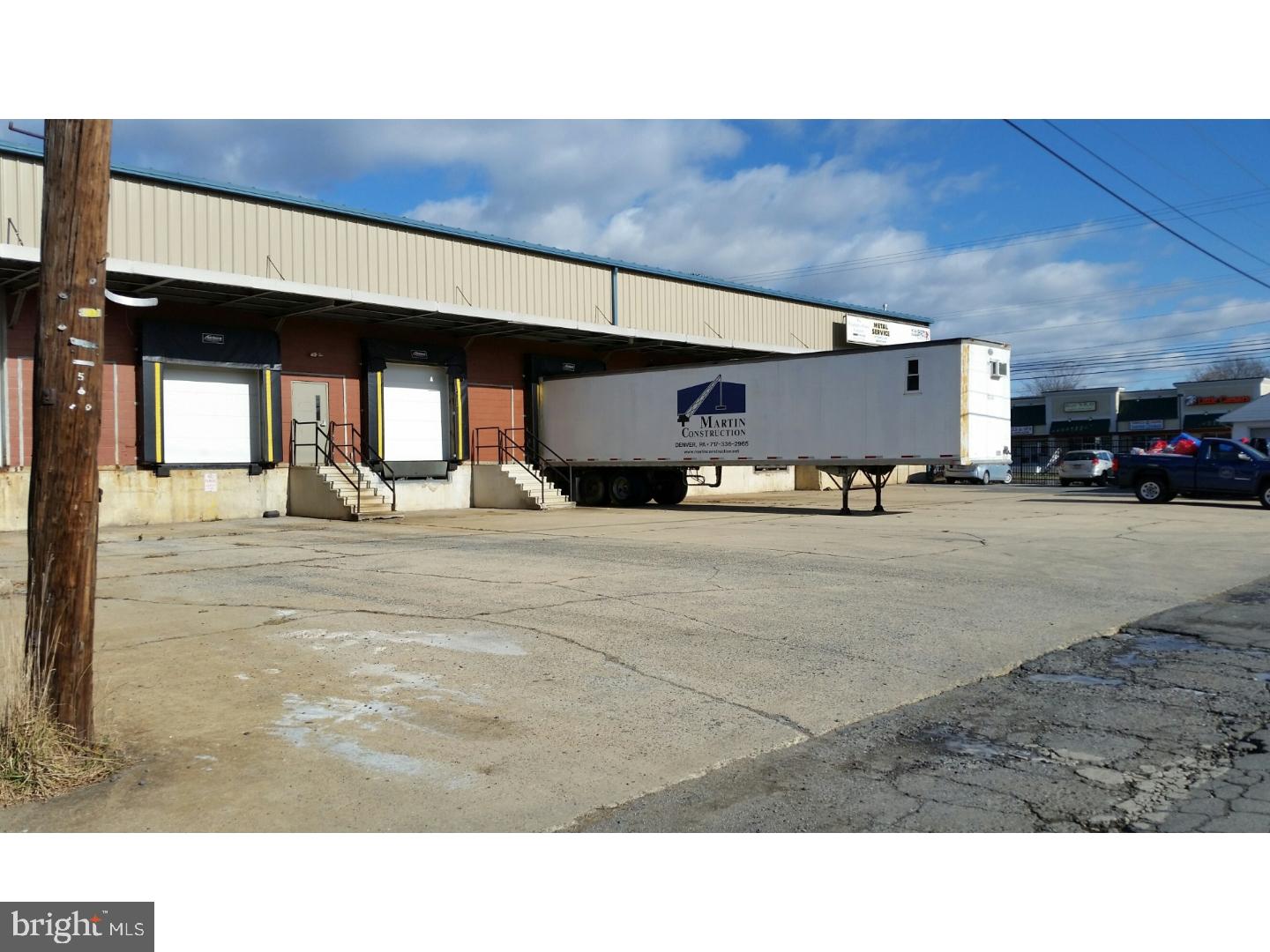 4700 N 5th Street Hwy — photo