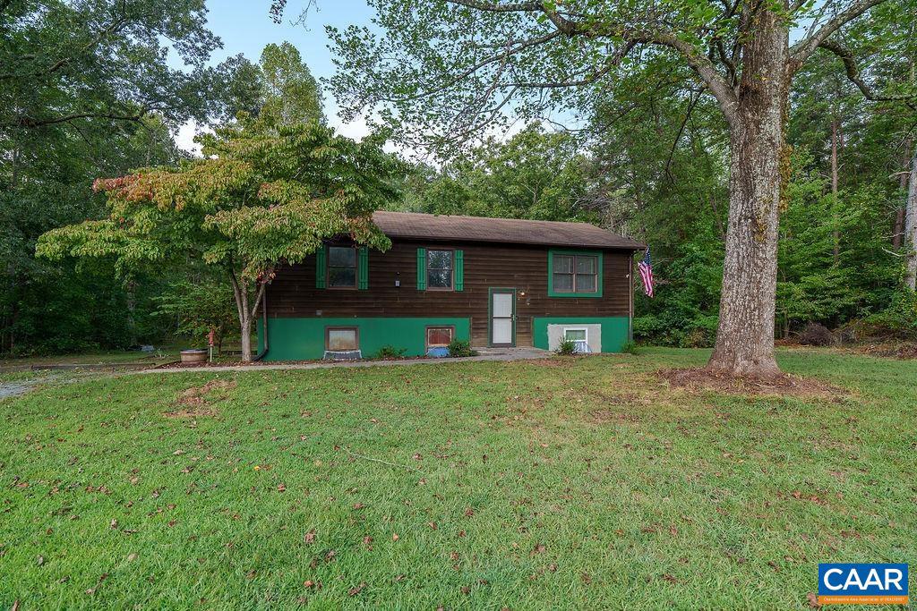 1209 Hollands Rd — photo