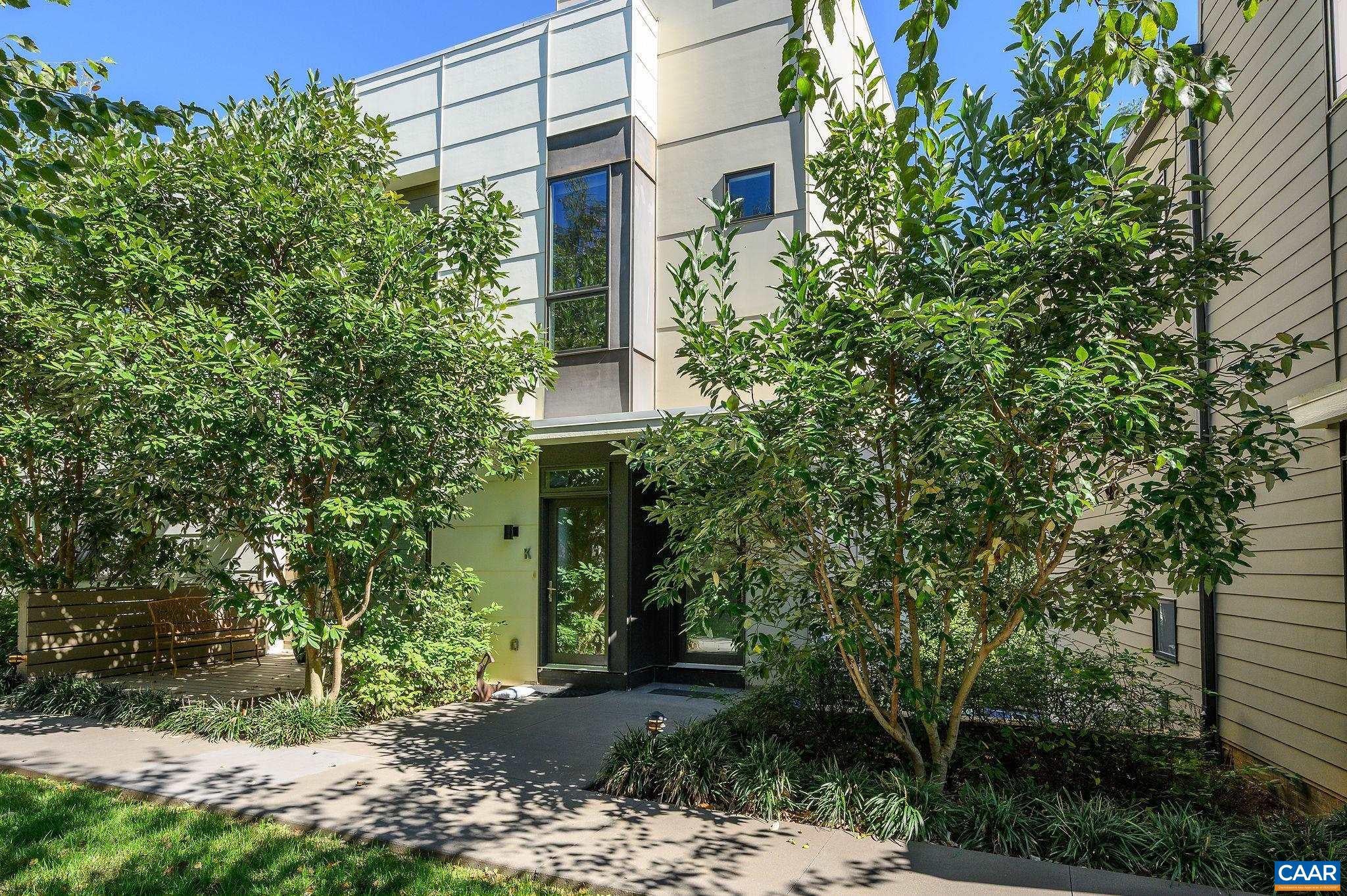 1130 E High St J — photo