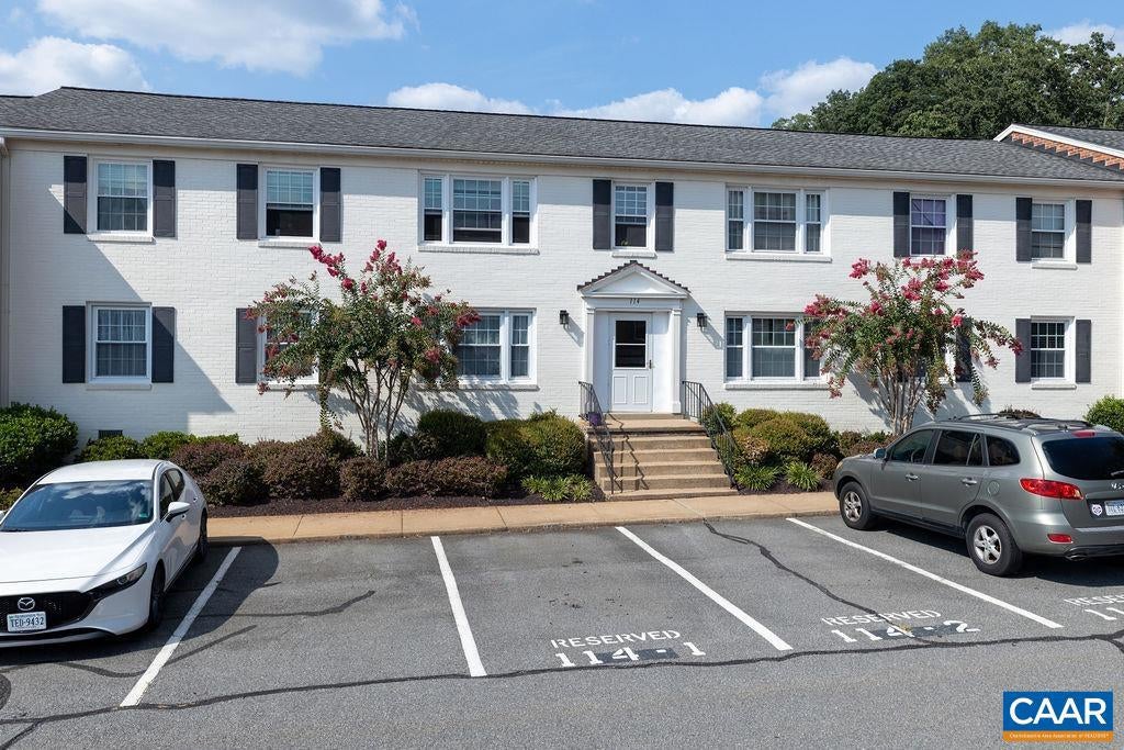 114 Hessian Hills Rdg 1 — photo