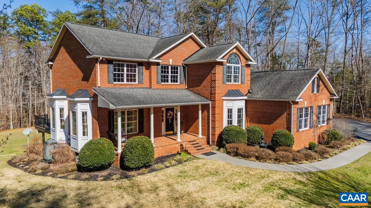 4605 Blue Run Rd — photo