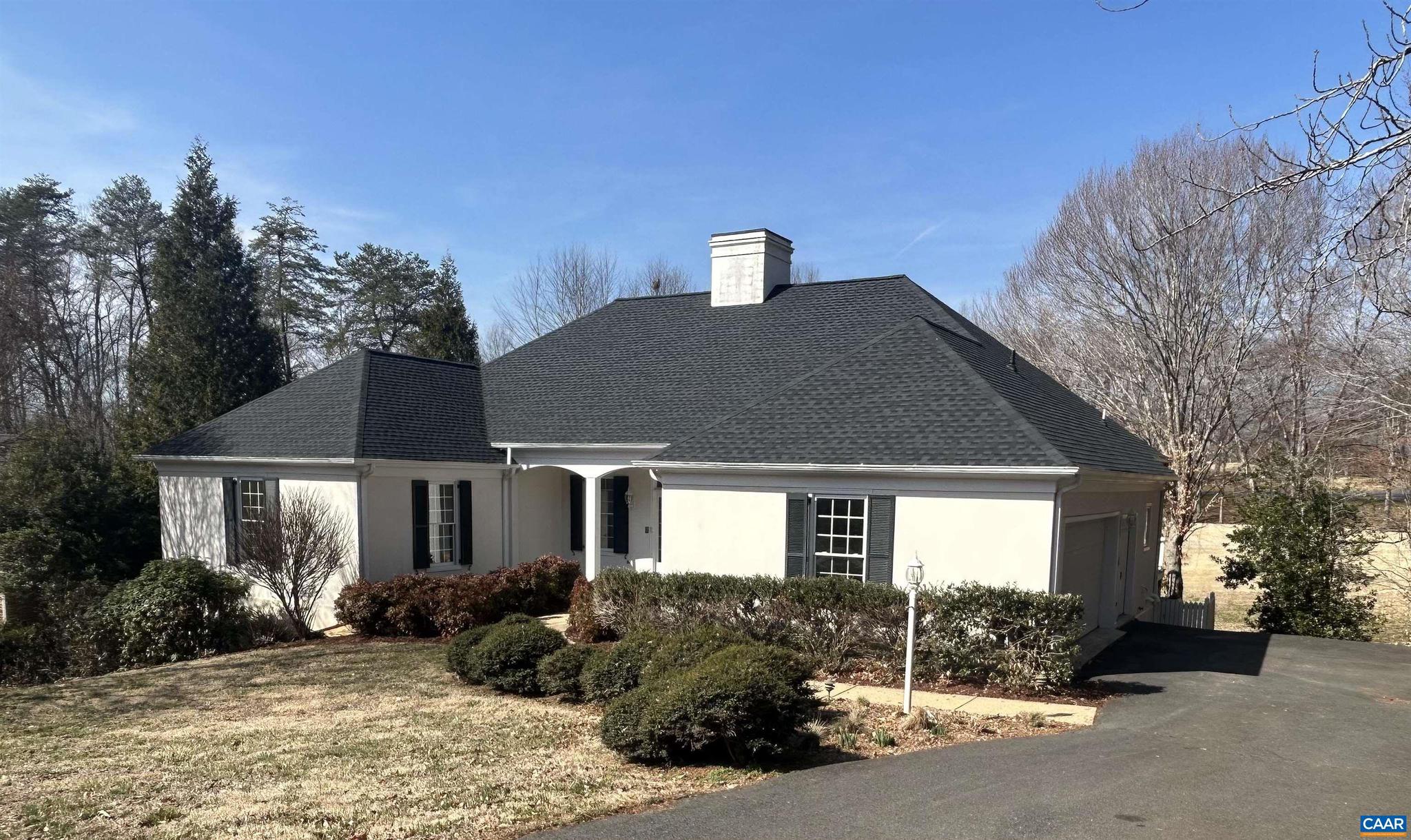 1680 Wellesley Knls — photo