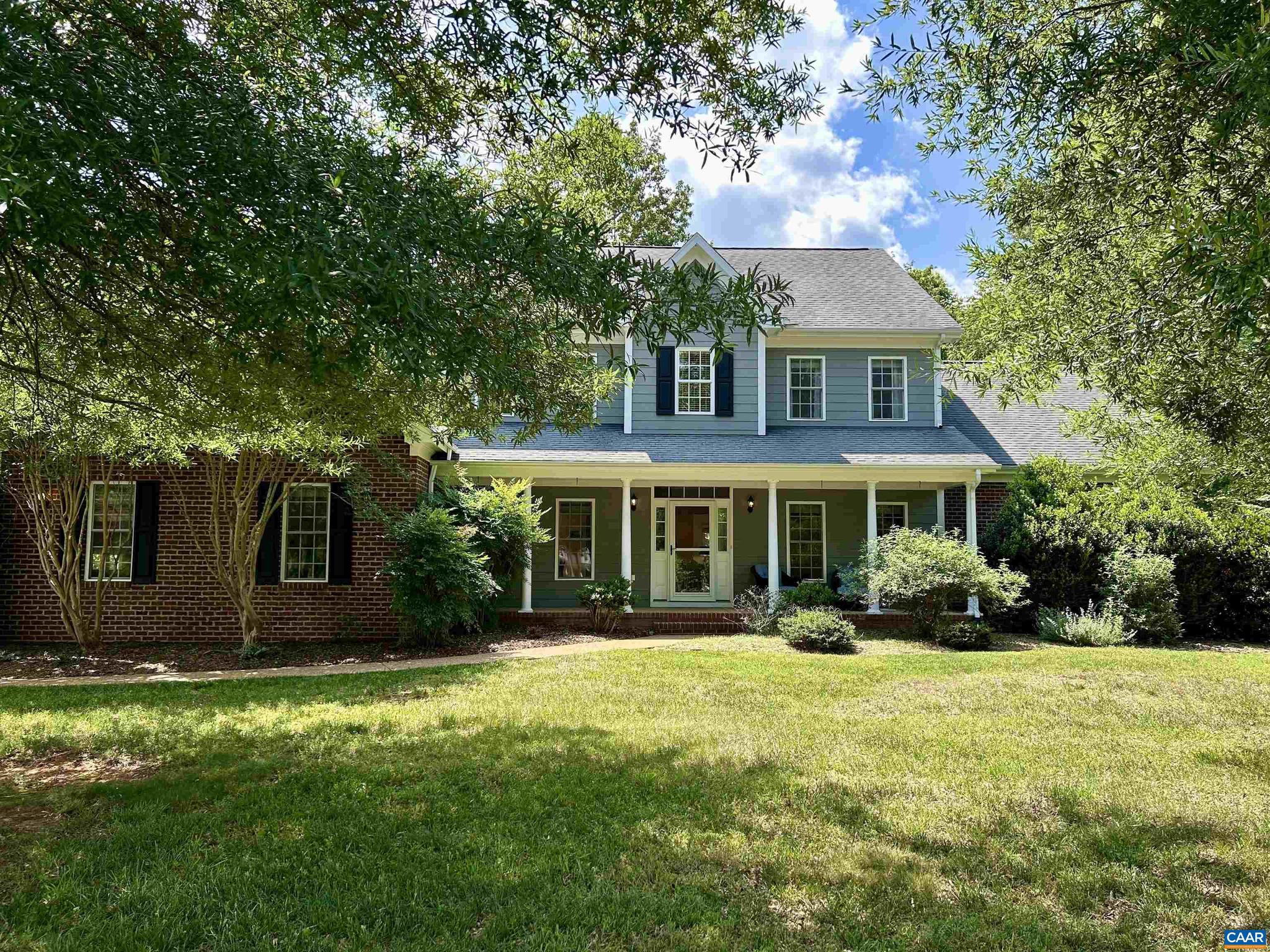 5270 Tanager Woods Dr — photo