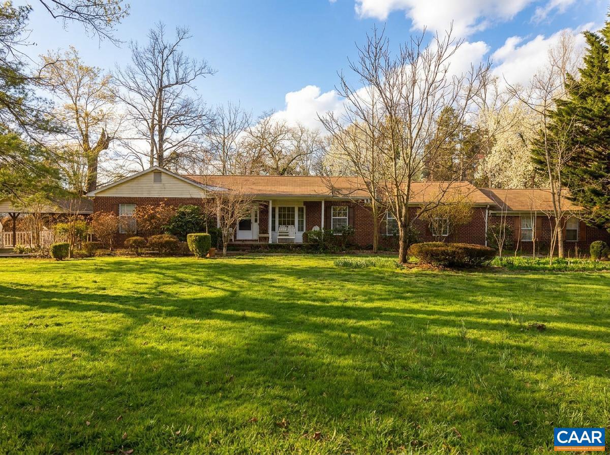 5705 Louisa Rd — photo