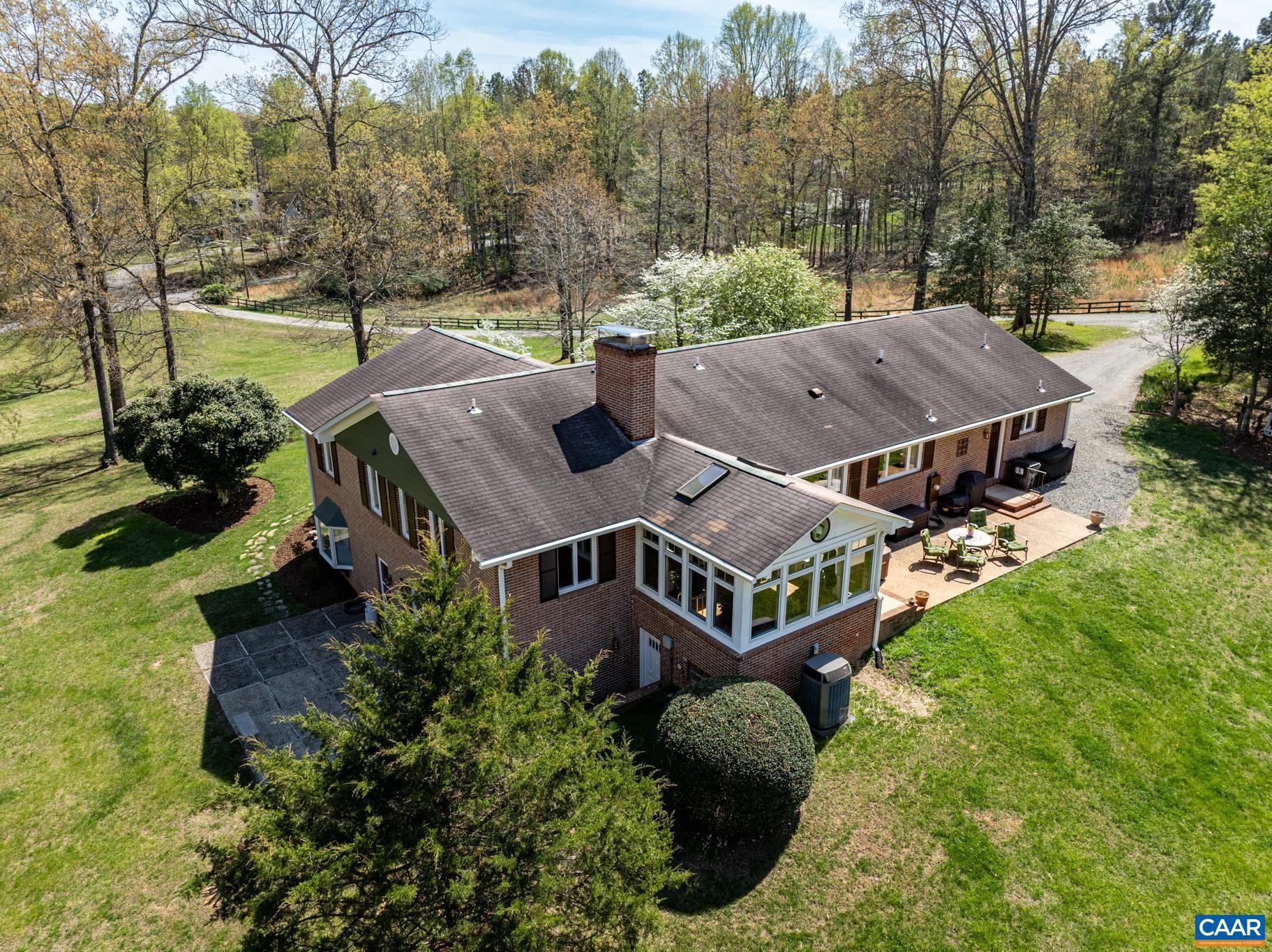 3505 Sarah Dr — photo