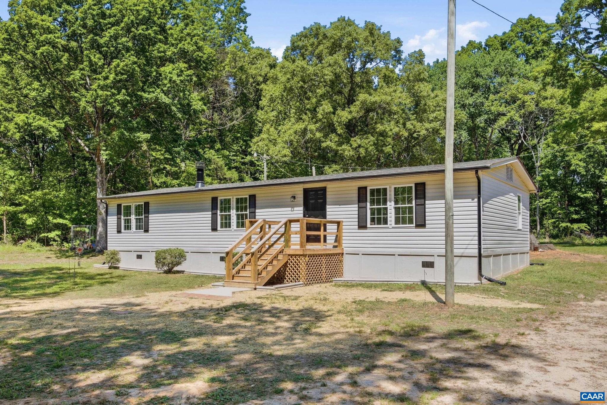 144 Alex Dr — photo