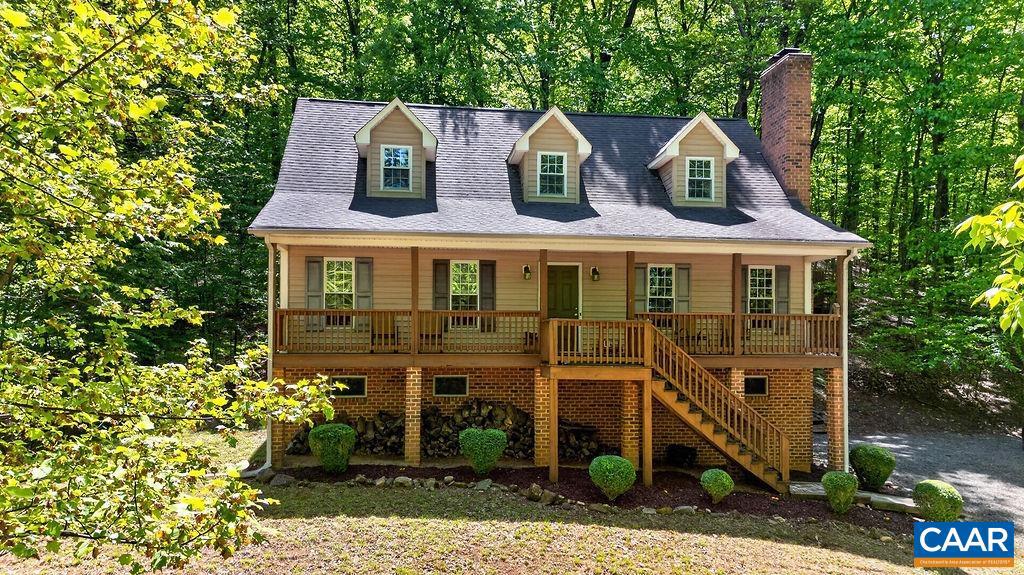 2 Dogwood Ln — photo