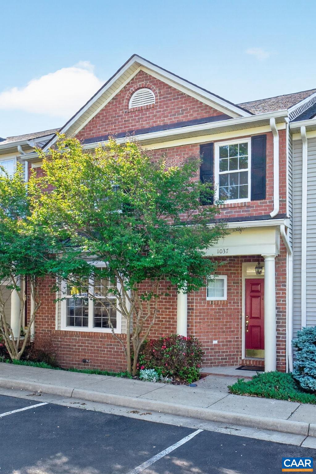1037 Somer Chase Ct — photo