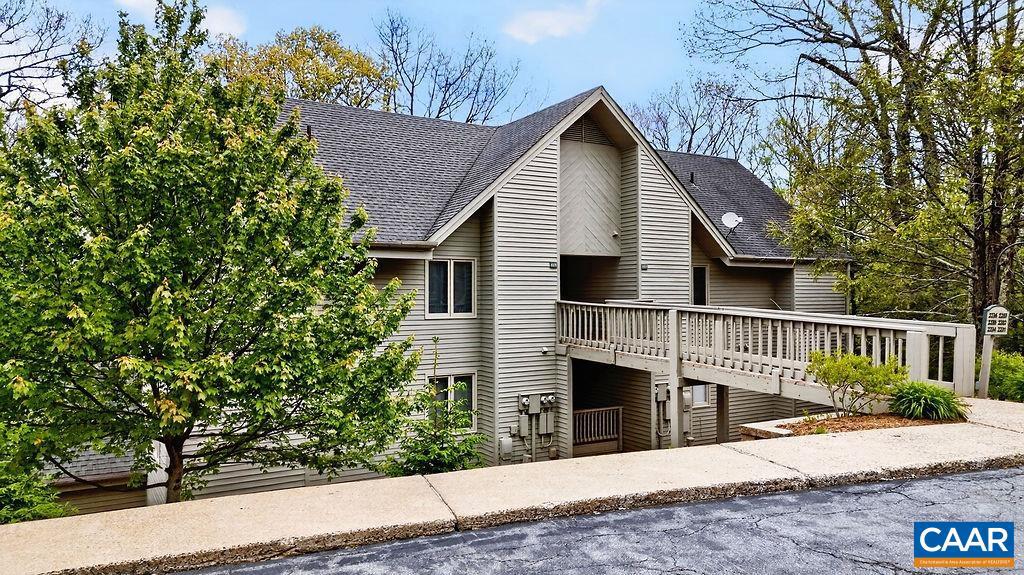 2231 Tanners Ridge Condos — photo