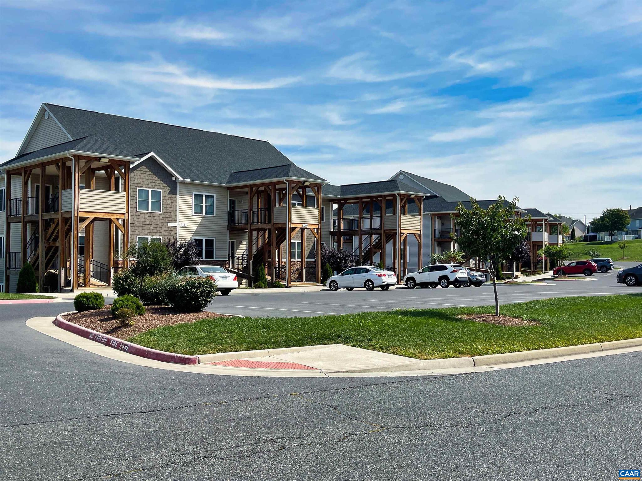 1280 Constitution Ct 303 — photo