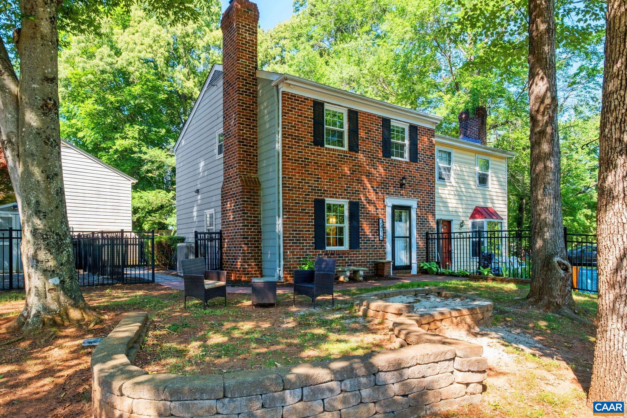 2415 Whitney Ct — photo