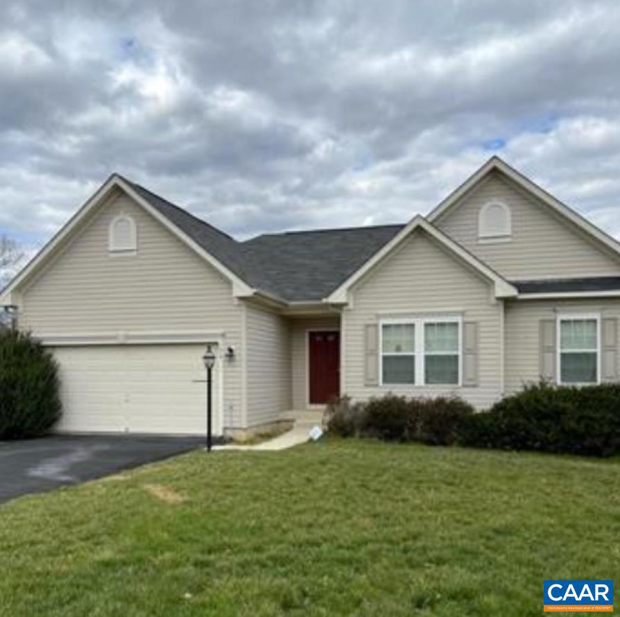 154 Holly Hill Dr — photo