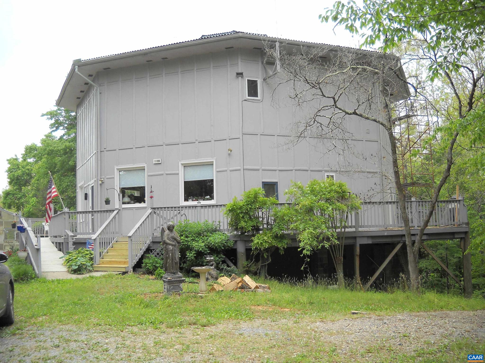 8085 James Madison Hwy — photo