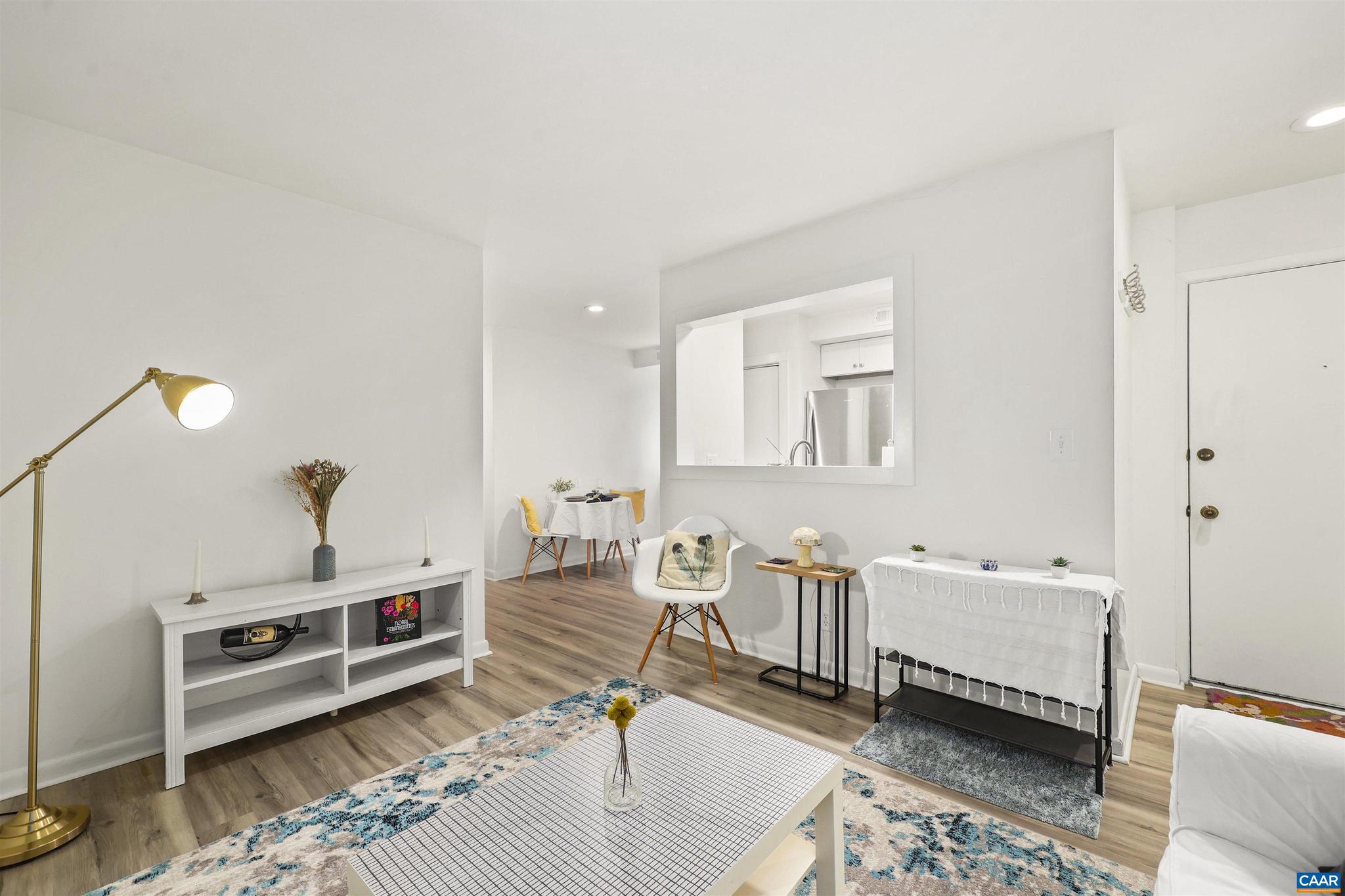 1243 Cedars Ct C2 — photo