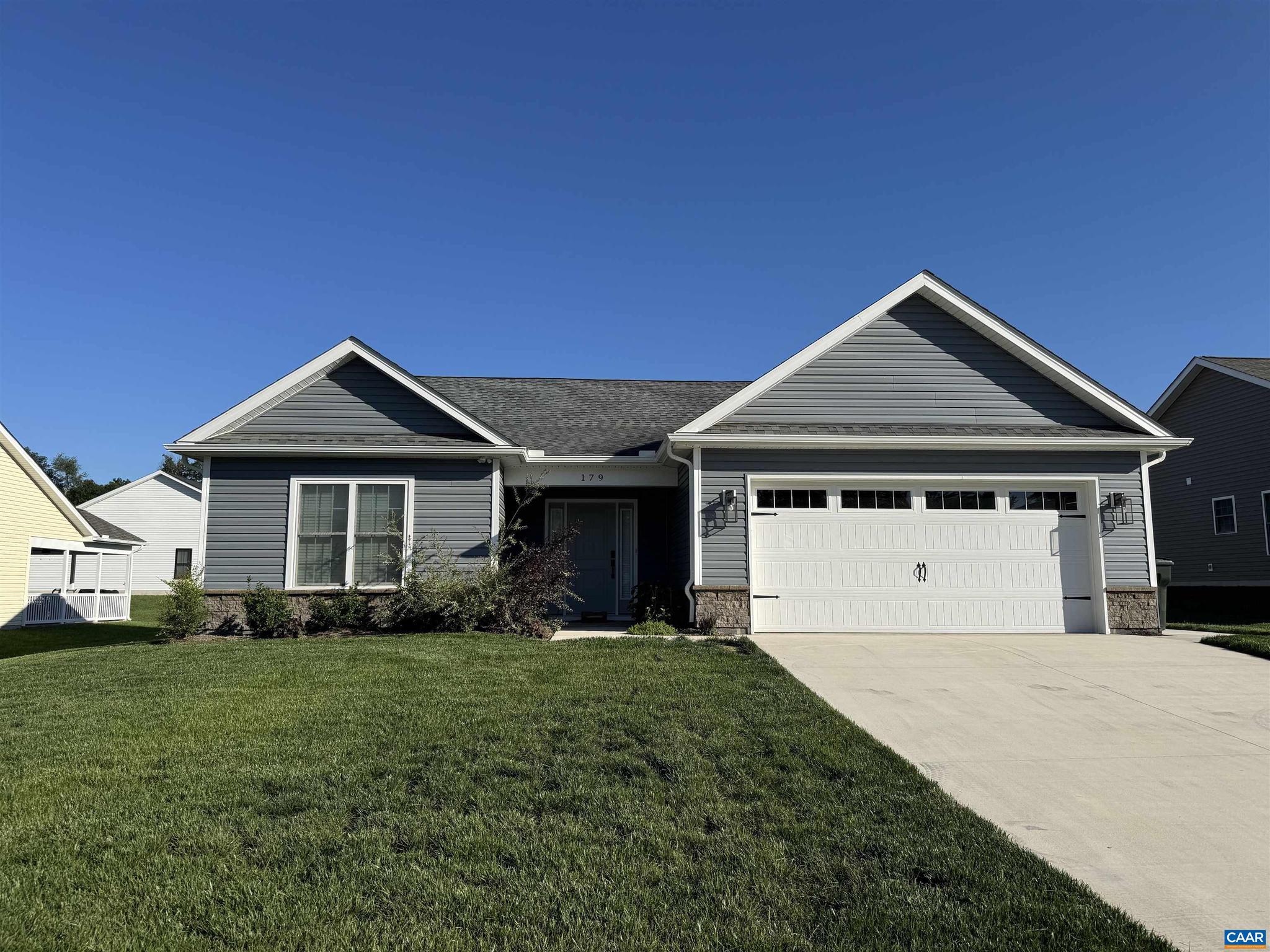 179 Langley Dr — photo