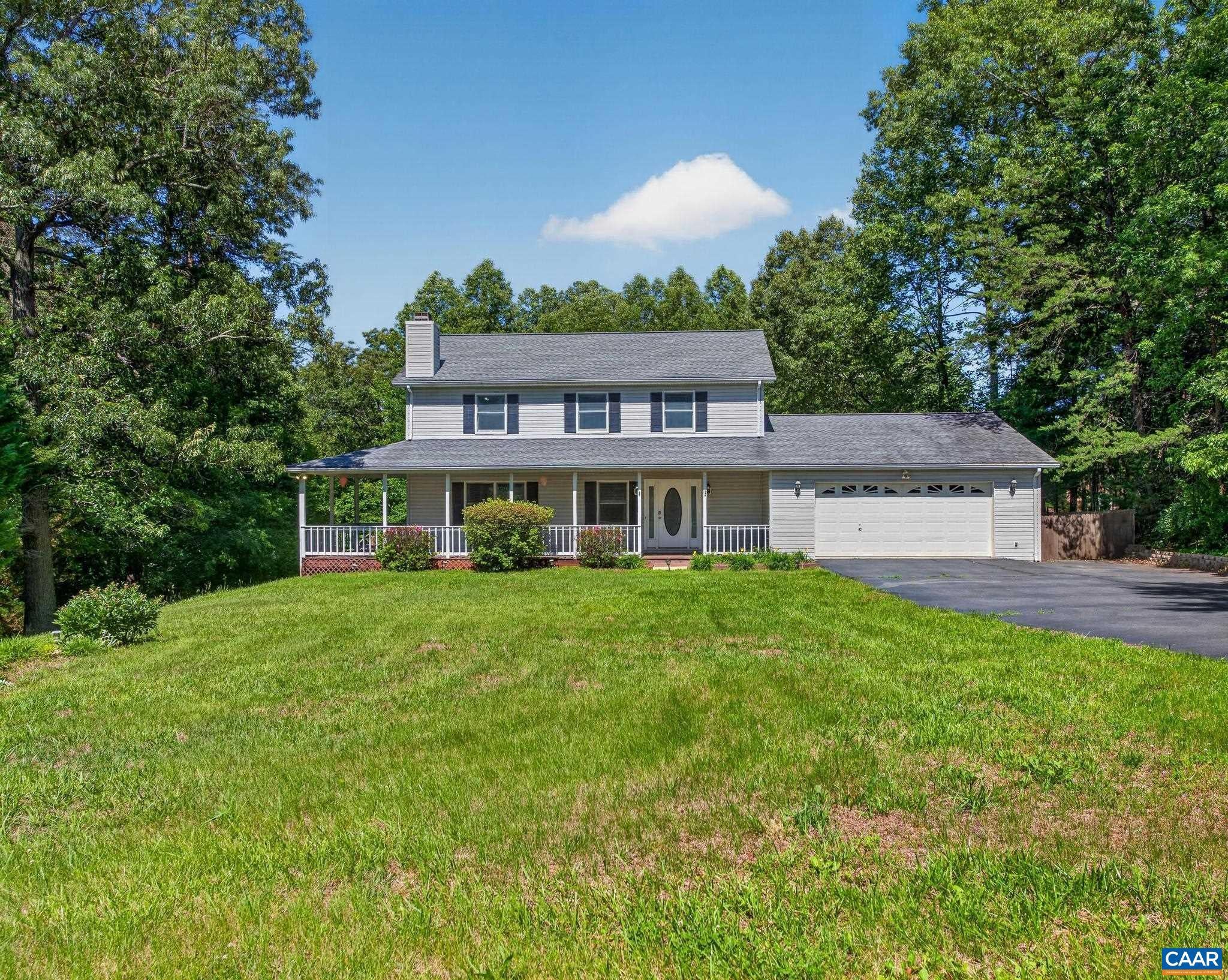 504 Deer Dr — photo