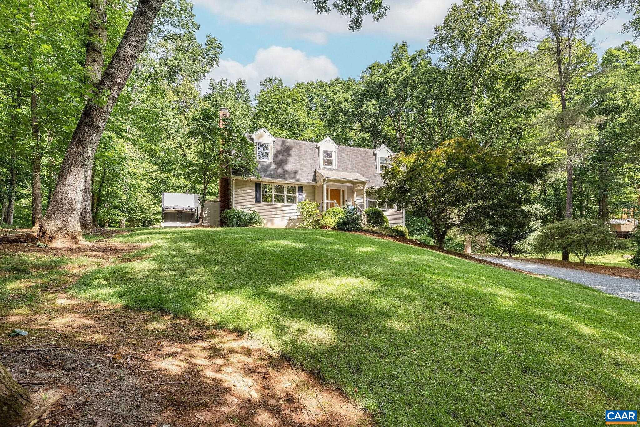 125 Vincennes Rd — photo