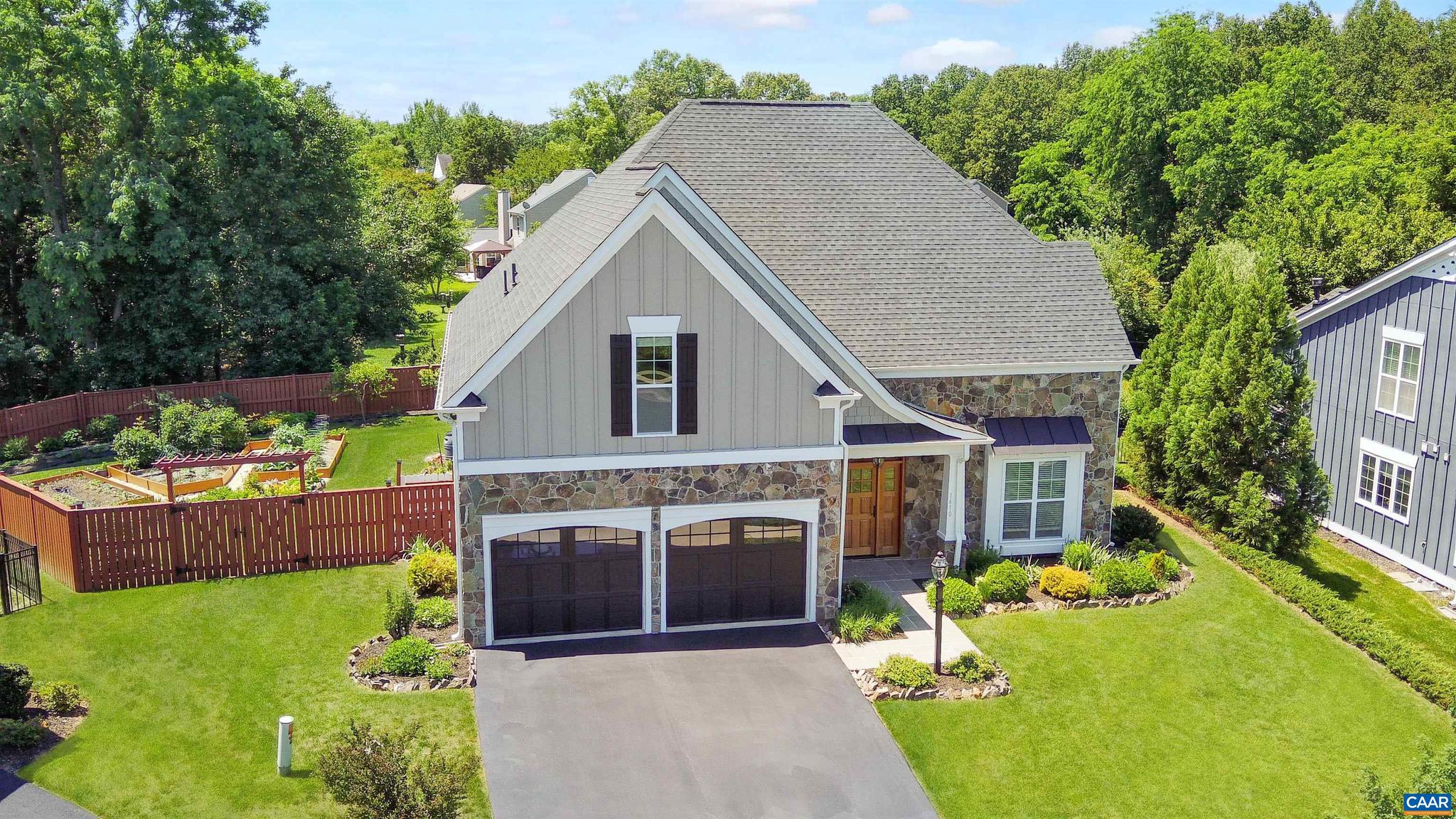 1410 Hillbrook Ct — photo