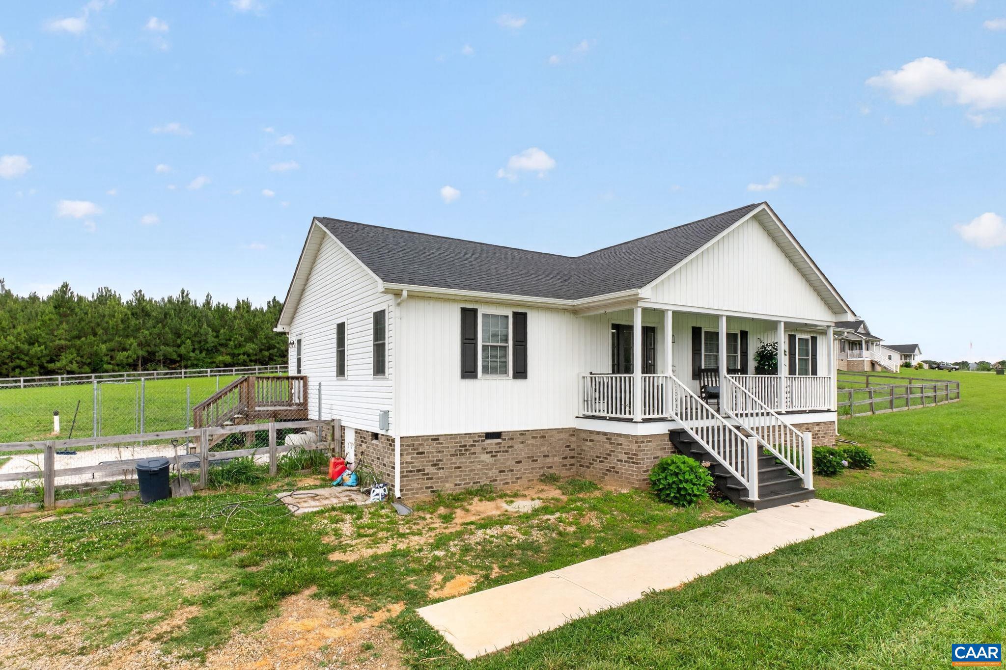 4267 Pin Oak Rd, Prospect, VA 23960 — photo 2