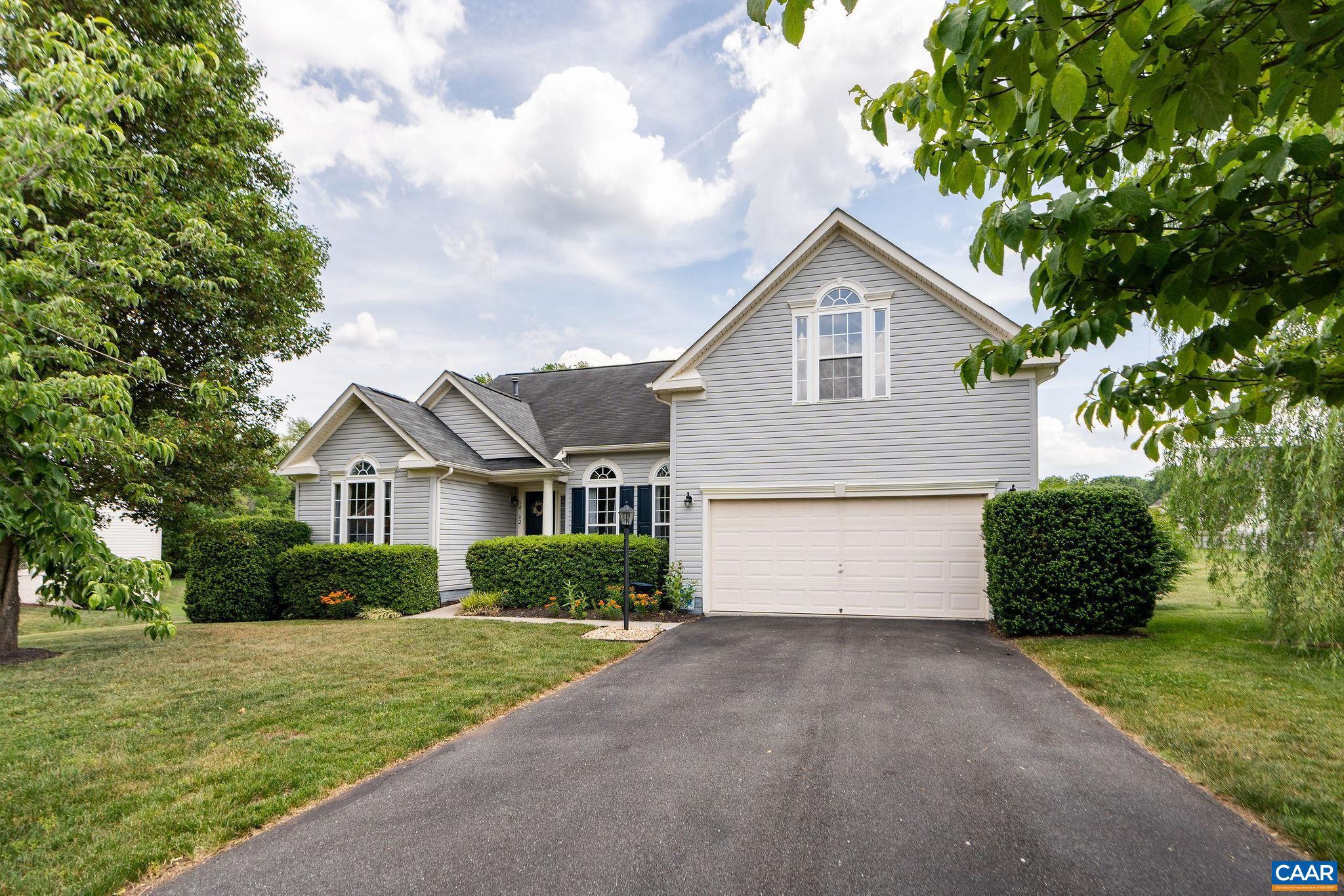 10182 Spring Dr — photo