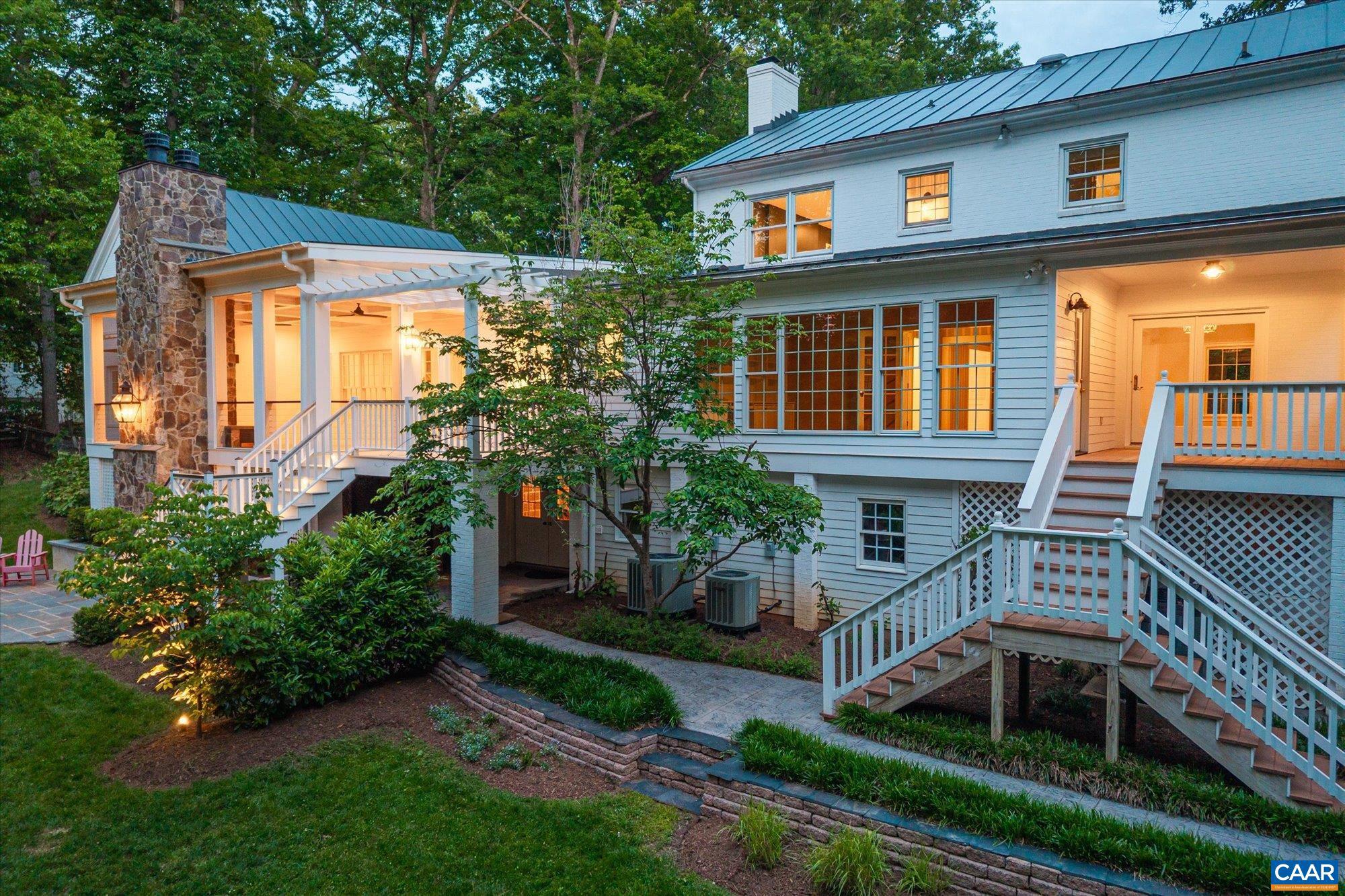 970 Windsor Rd, Charlottesville, VA 22901 — photo 2