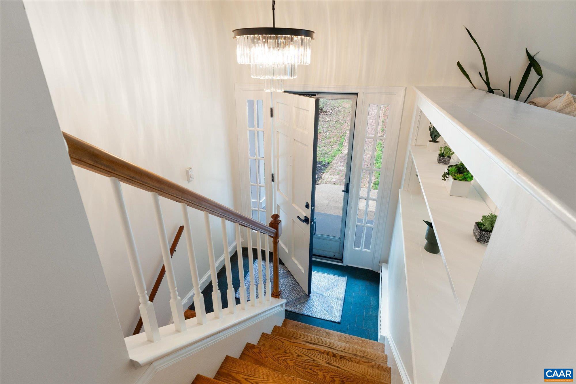 522 Nottingham Rd, Charlottesville, VA 22901 — photo 2
